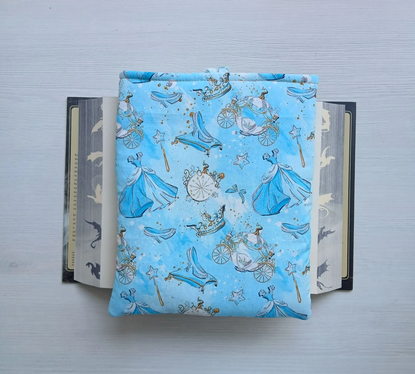 Geklede boekomslag "Assepoester" Disney. – photo 2